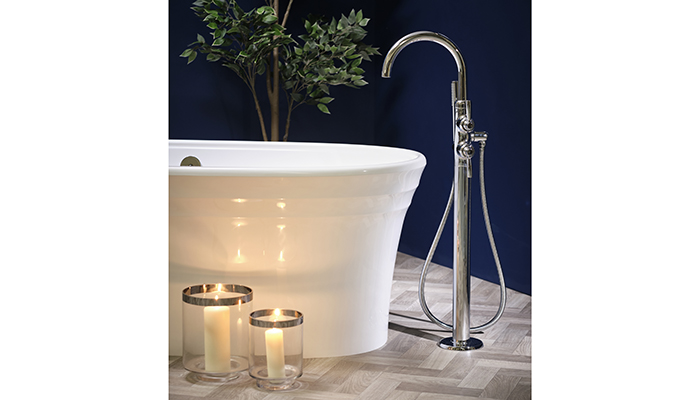 Langbourn 3990 Freestanding Bath Shower Mixer in Chrome