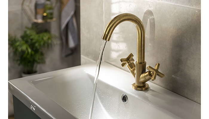 Offering a contemporary take on a bathroom classic, Abode’s Serenitie Mono Basin Mixer features crosshead handles, in the premium Antique Brass finish which utilises modern-day plating techniques – the galvanic finish is sprayed using a durable, gloss lacquer to stabilise the result and ensure the surface is as smooth as possible