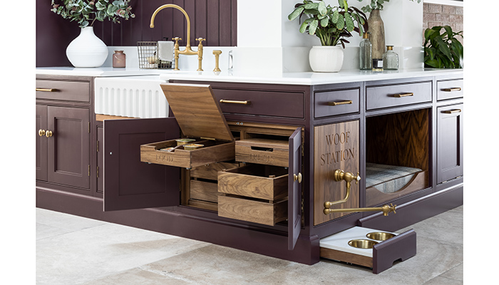 Kitchen ‘Woof Station’ with drawers for dog food and treats, an articulated tap for filling the water bowls and adjacent dog bed