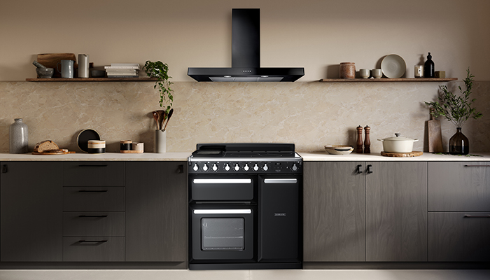 Rangemaster’s Estel Deluxe 90cm induction range cooker in Black