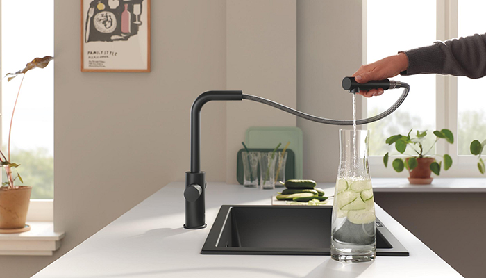 Grohe Blue Pure in Phantom Black