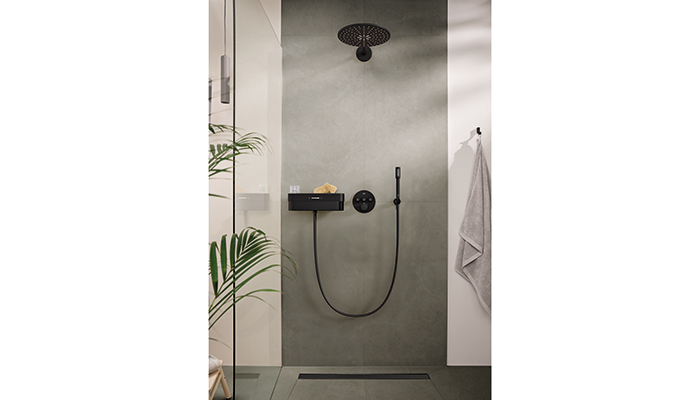 The EcoJoy shower by Grohe combines the use of flow restricting mousseurs and an air infused spray to lower consumption without impacting performance, use less water and save on energy at the same time. The GROHE Cradle to Cradle Certified range has waste recycling rates of 99% brassware with recycling proportions of up to 80%