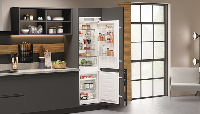 Hotpoint introduces new built-in fridge-freezer collection