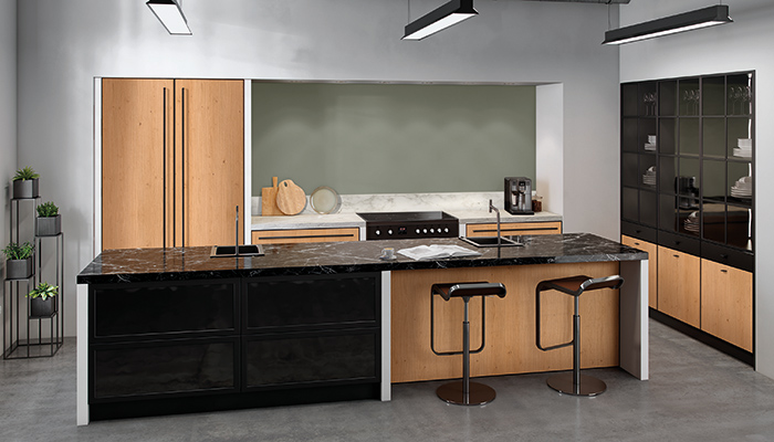 Rotpunkt unveils new Real Wood Nature door solution