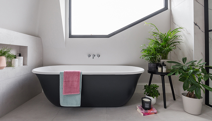 How Simply Bathrooms worked with light and dark tones in an open space