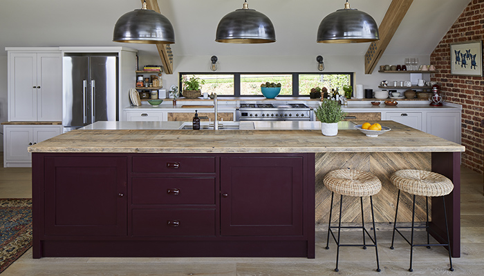 How The Main Company created a rustic scheme to suit a rural retreat