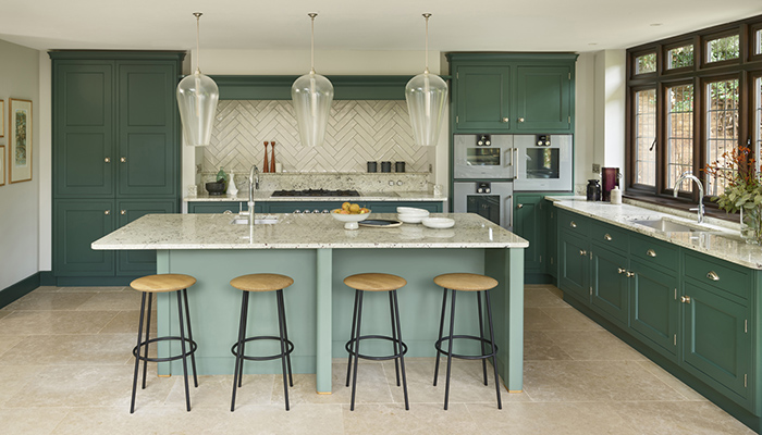 10 green kitchens – From emerald to olive and everything in between