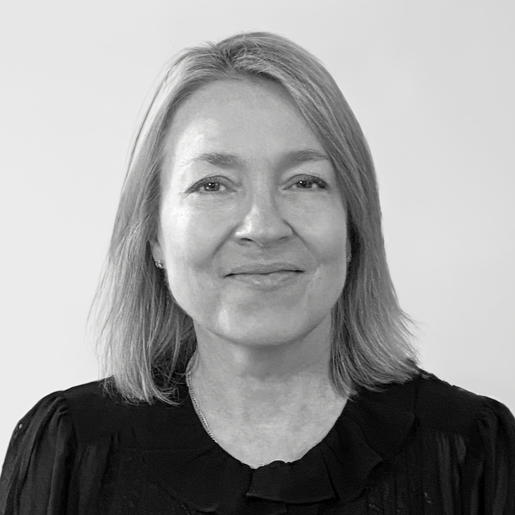 Emma Hedges headshot