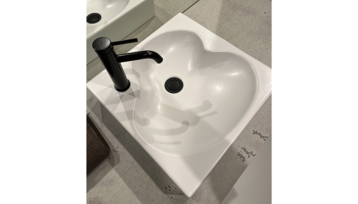 The new over countertop Ohtake basin designed for Roca by Ruy Ohtake, shown here in Matt White with the Ona basin mixer, is set to be launched in the UK in the next couple of months